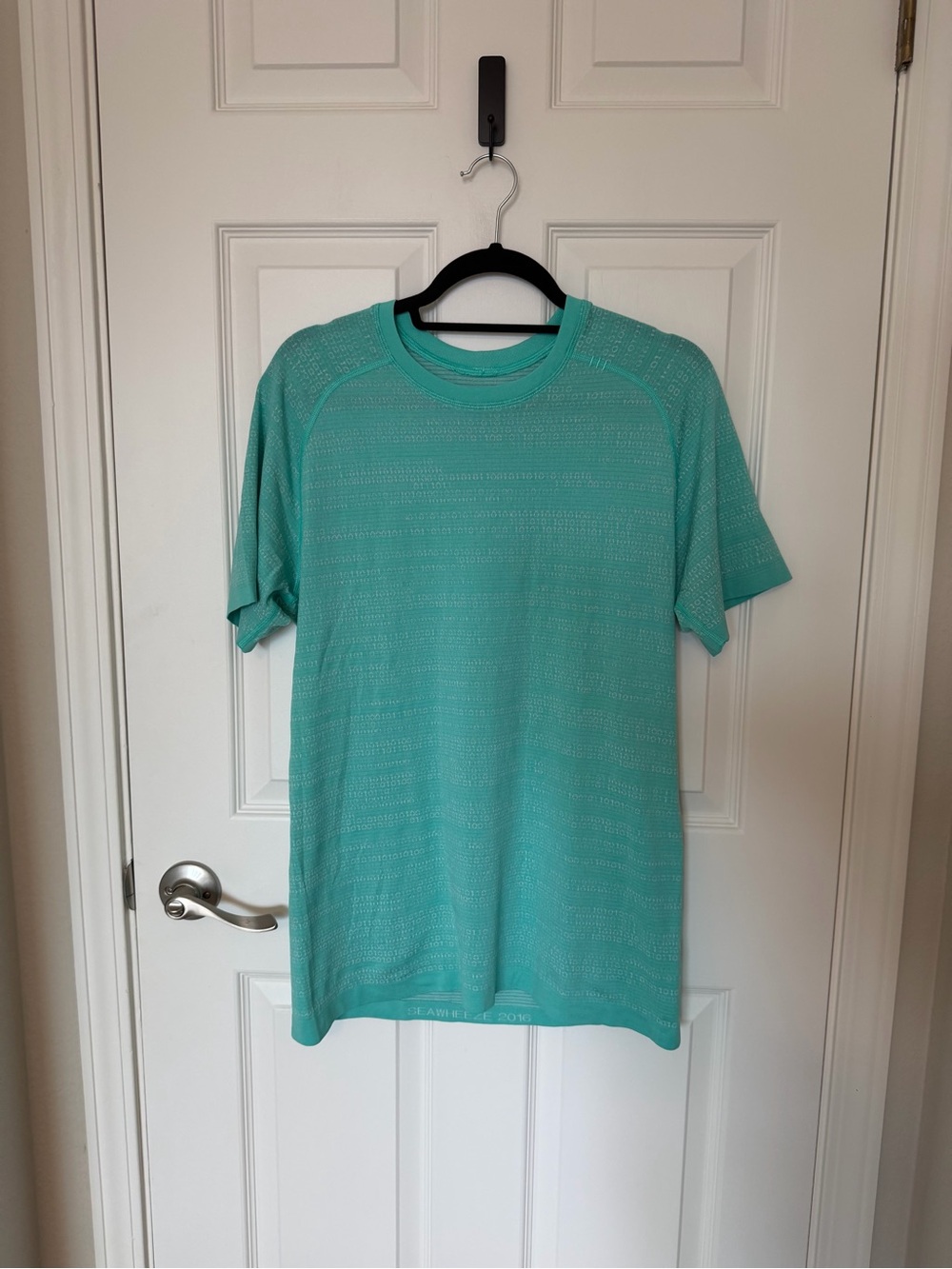 Lululemon Seawheeze 2016 Metal Vent Tech Short Sleeve, M